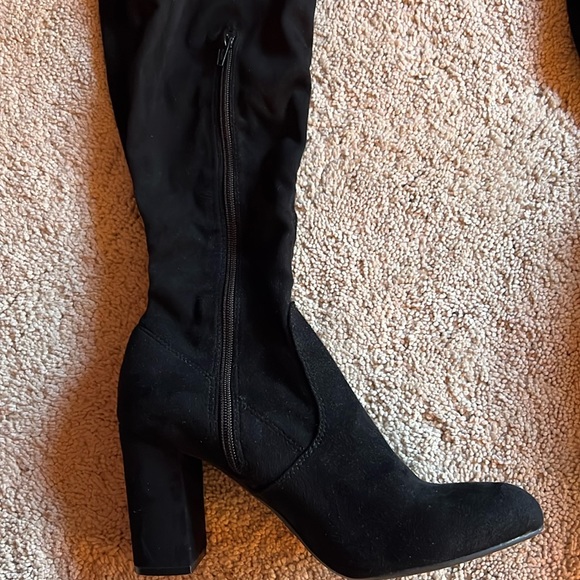 Women’s faux suede over-the-knee boots - Picture 5 of 7